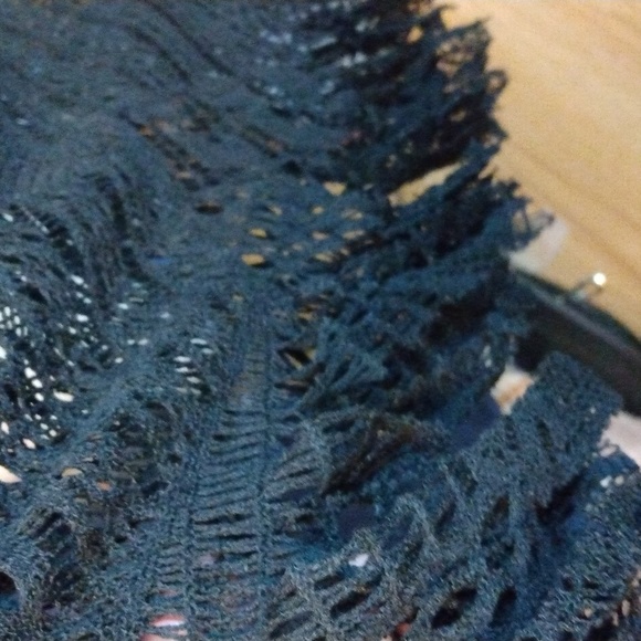 Papillon women's black embroidery top sz Medium - Picture 13 of 17